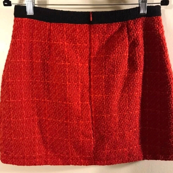 Red Tweed Skirt - Picture 7 of 8